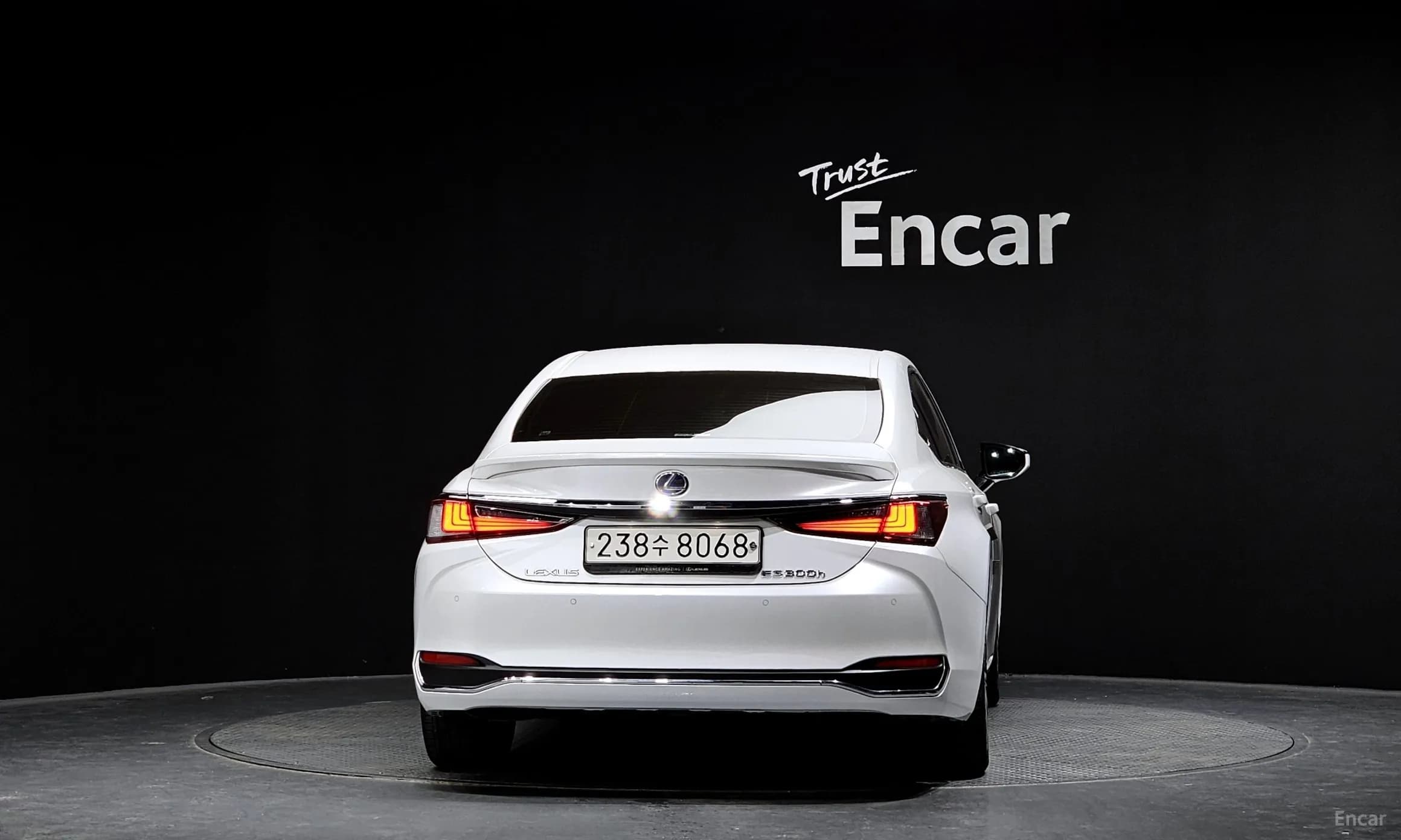 ES300h 7th Generation