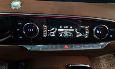 GV70