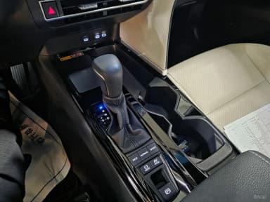 Camry (XV80)