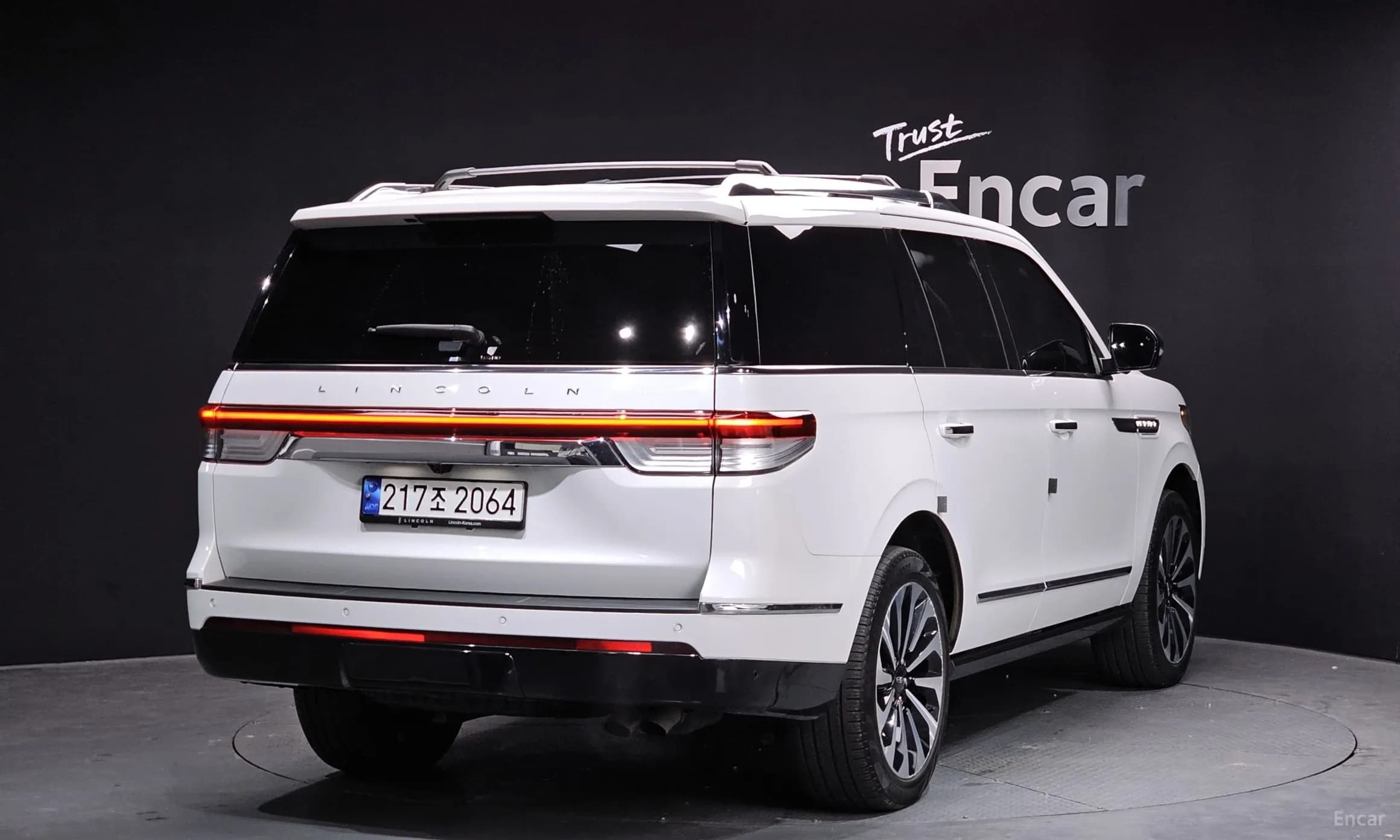 Navigator 4th generation