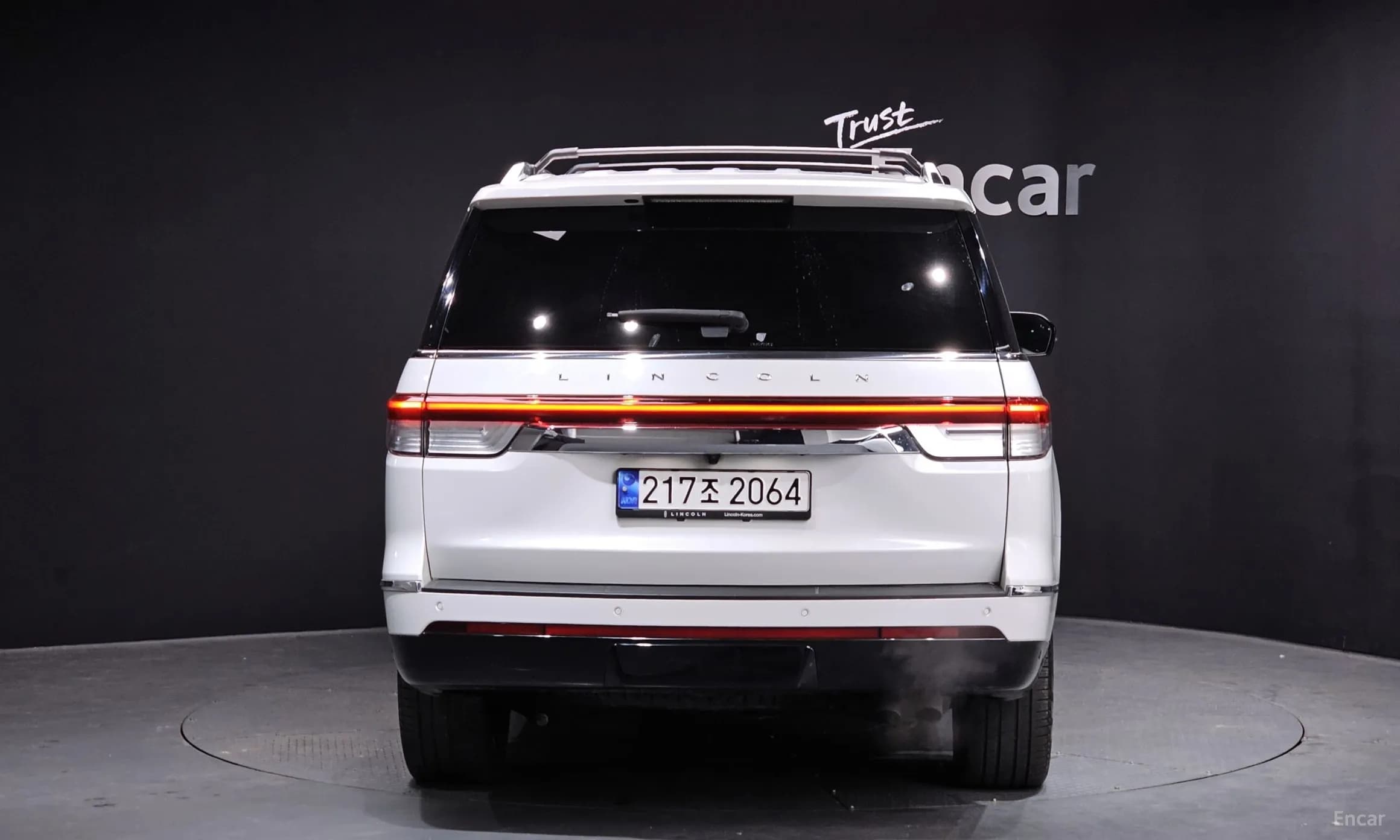 Navigator 4th generation