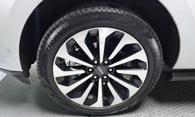 Navigator 4th generation