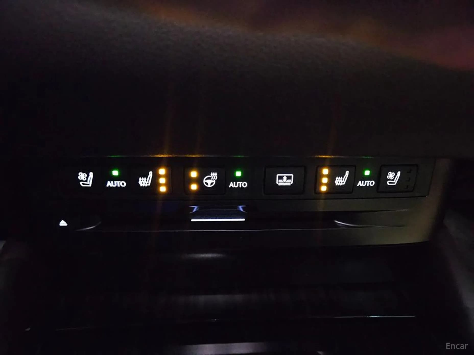 ES300h 7th Generation