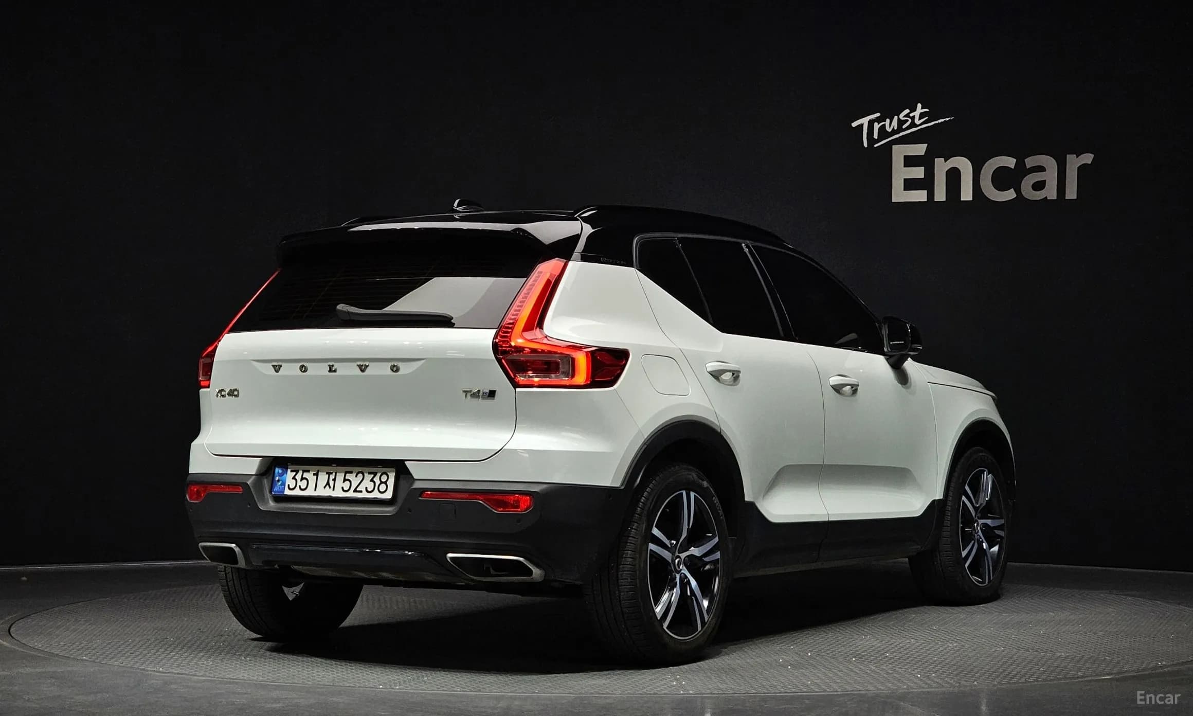 XC40
