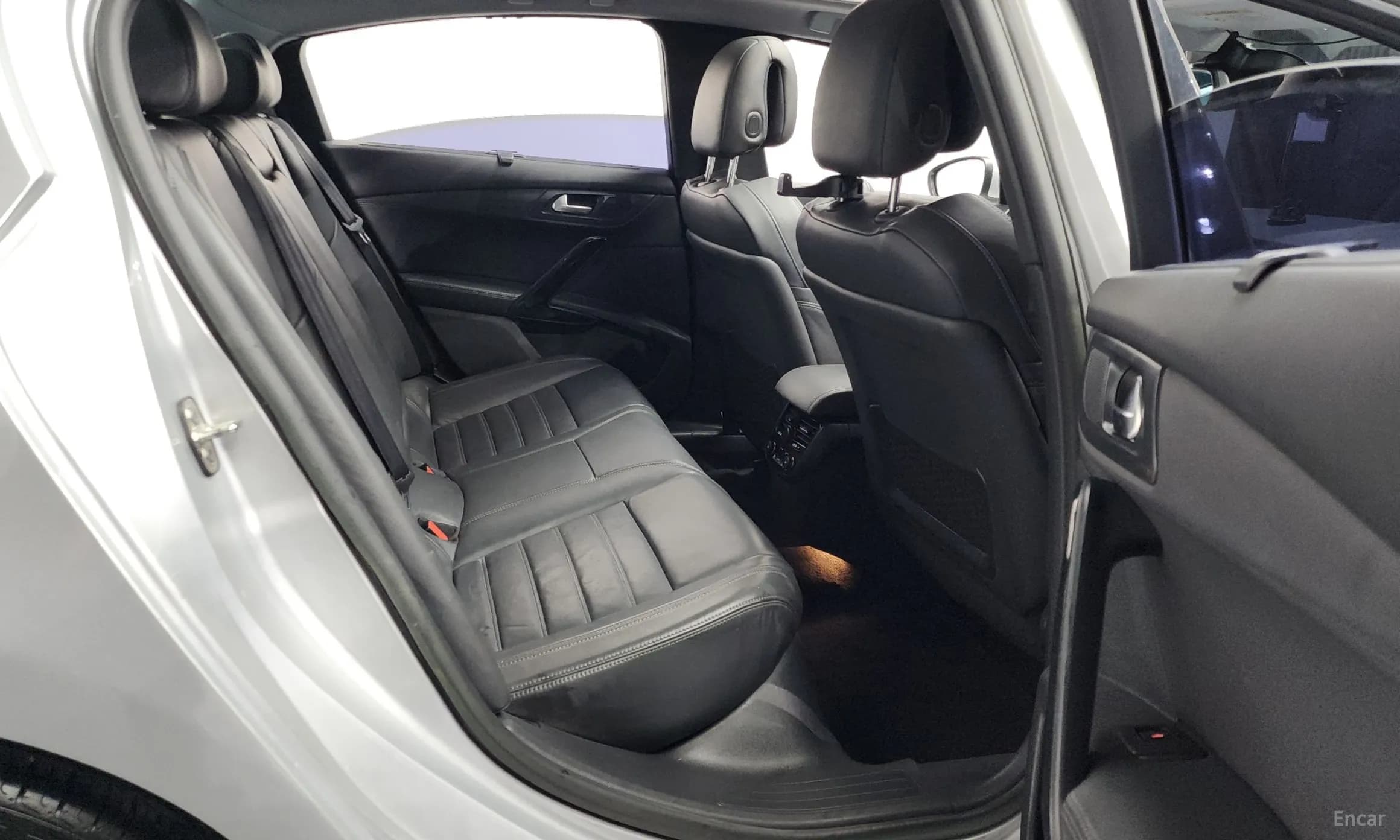 m1Bw200E2YqeygG33_dc2:507