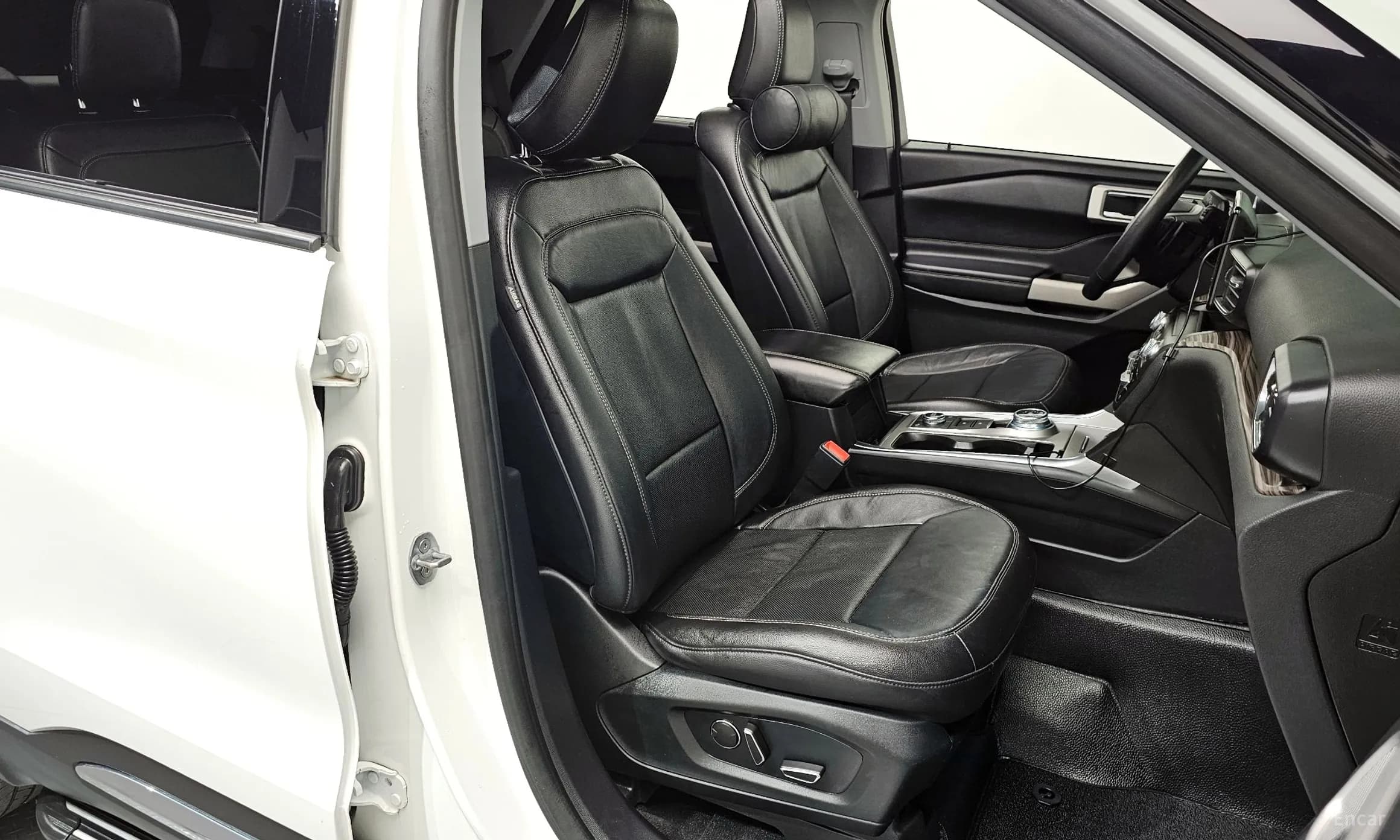 Explorer 6th Generation