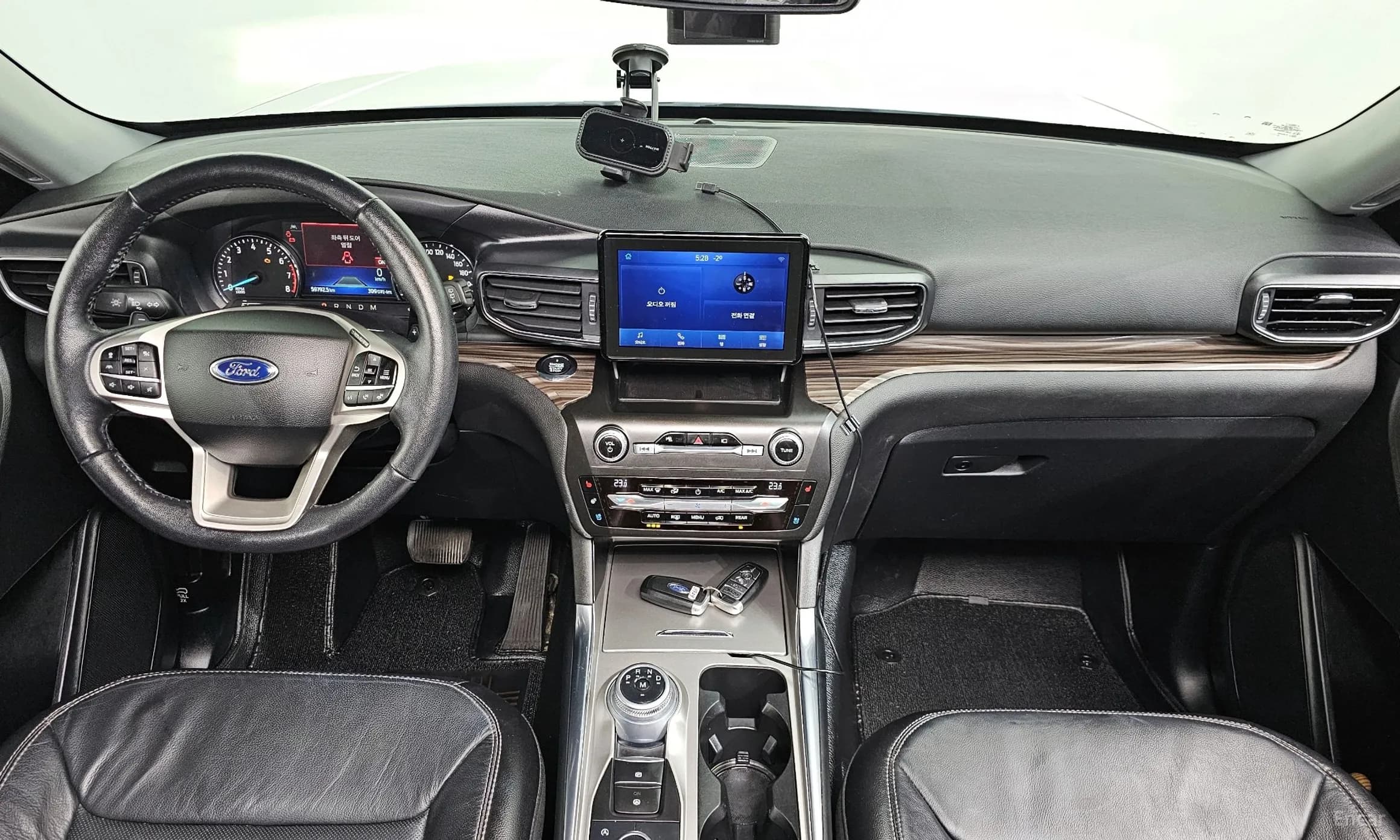 Explorer 6th Generation