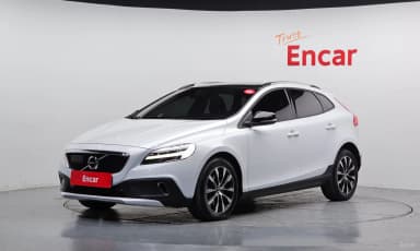 V40 Cross Country
