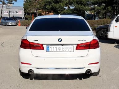 5 Series (G30)