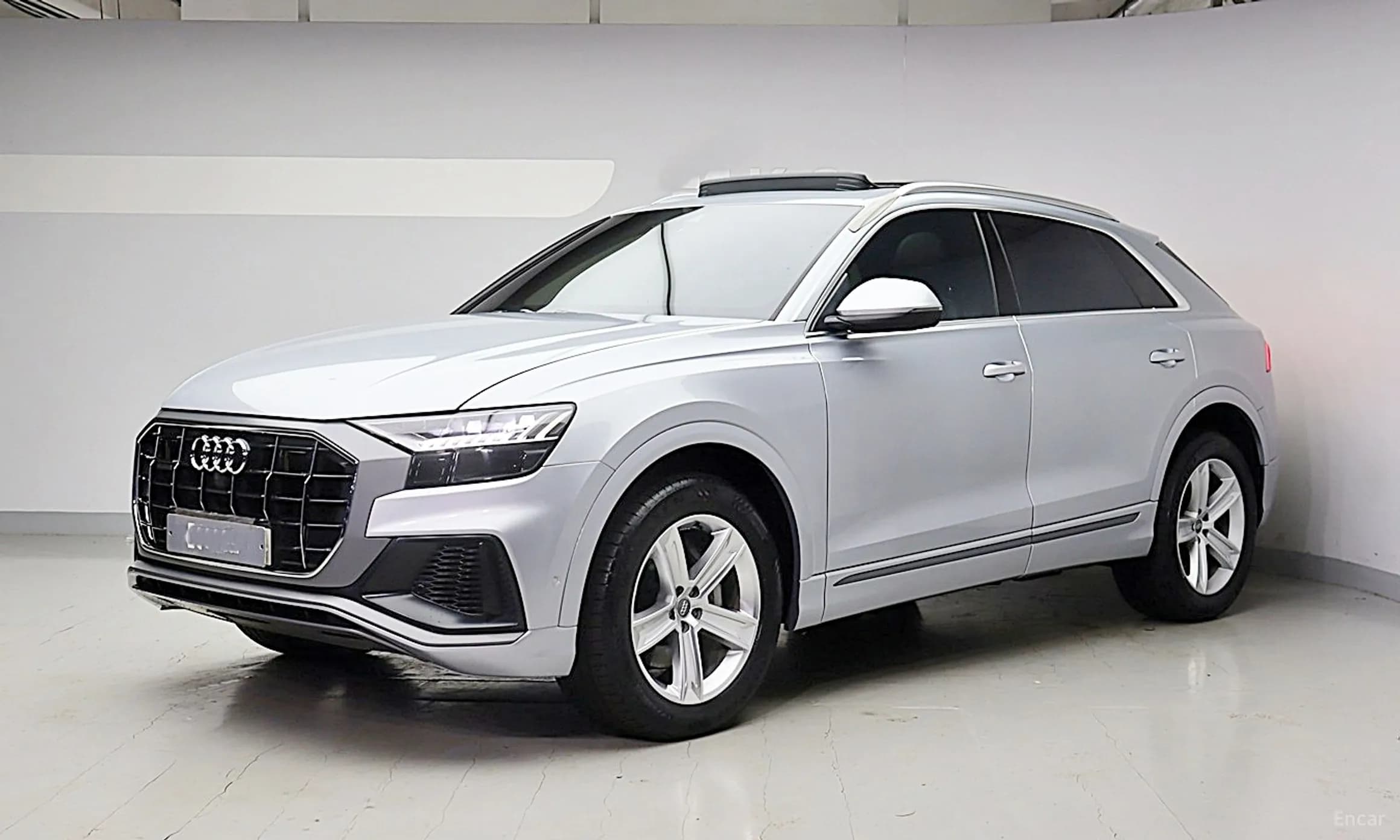 Q8 (4M)