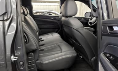 Rexton Sports Khan