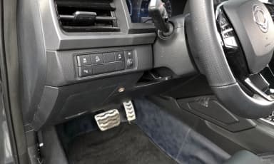 Rexton Sports Khan