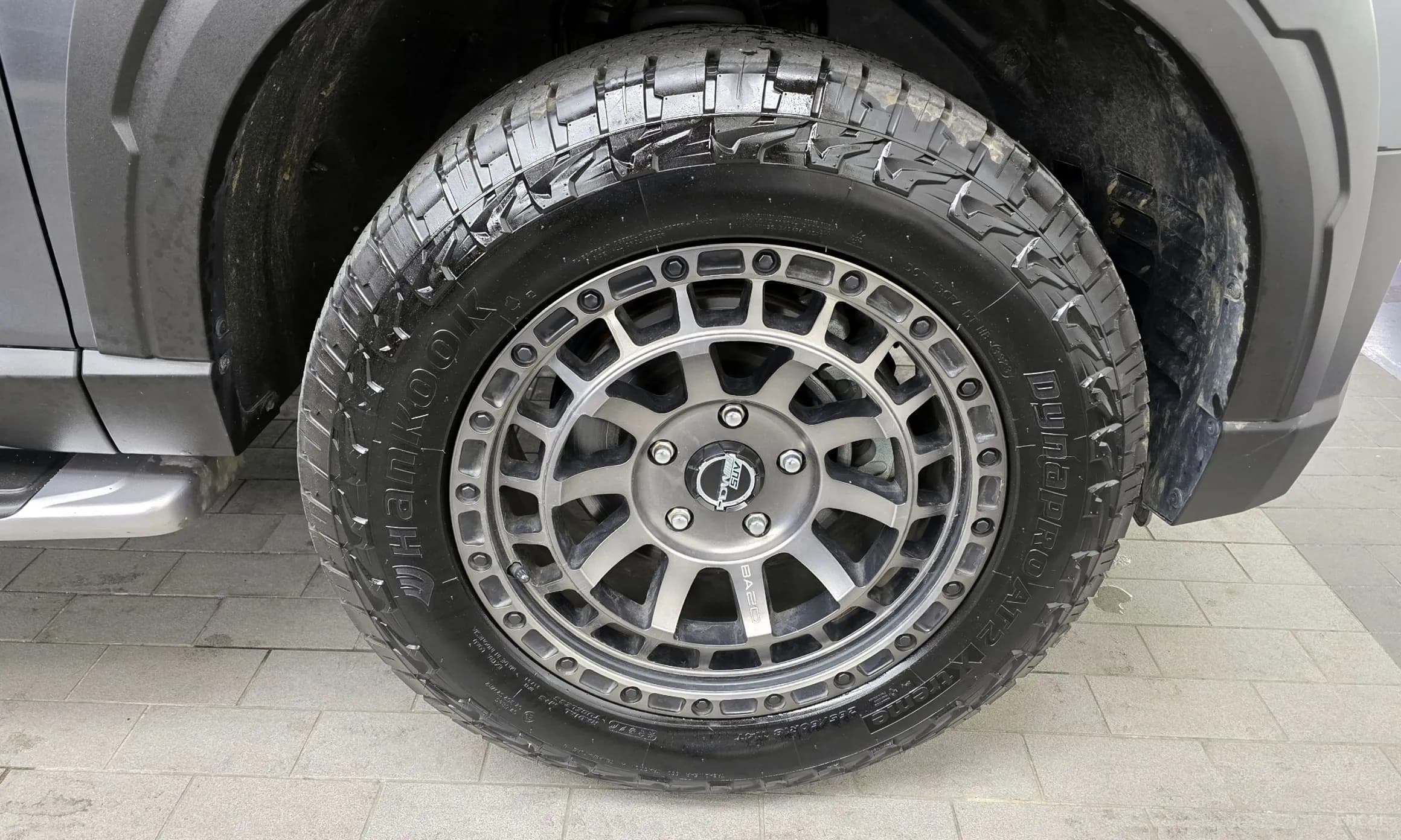 Rexton Sports Khan