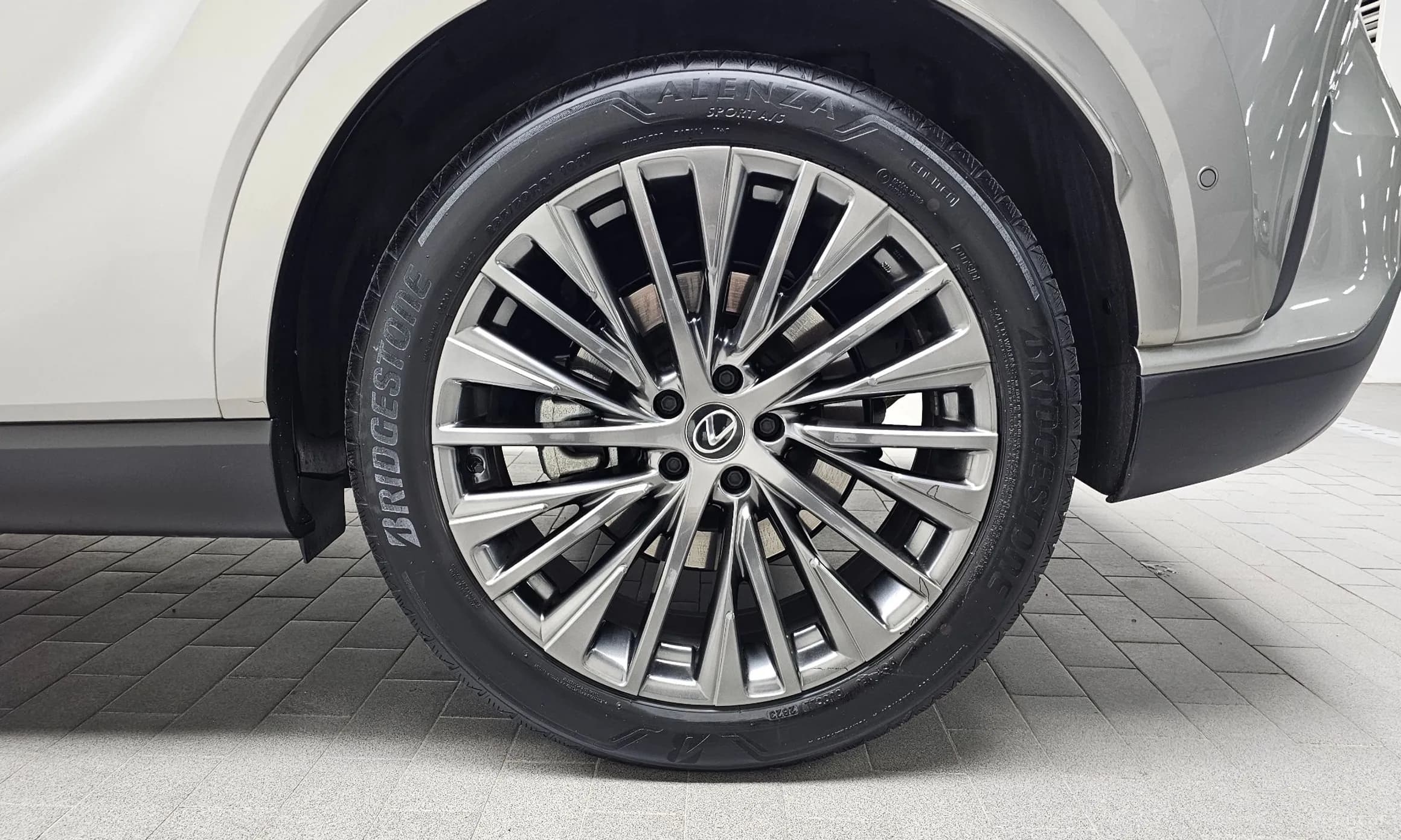 RX350h 5th Generation