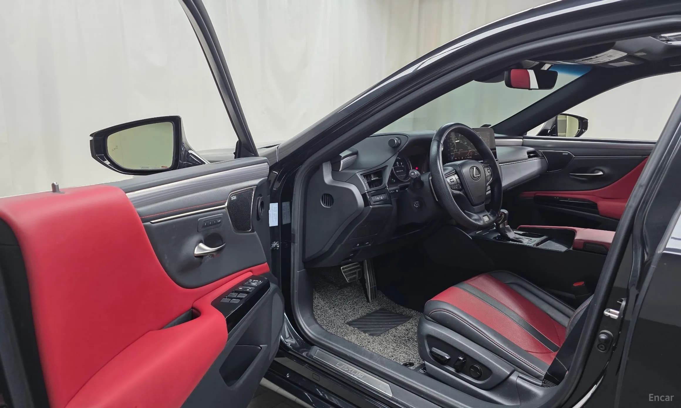 ES300h 7th Generation