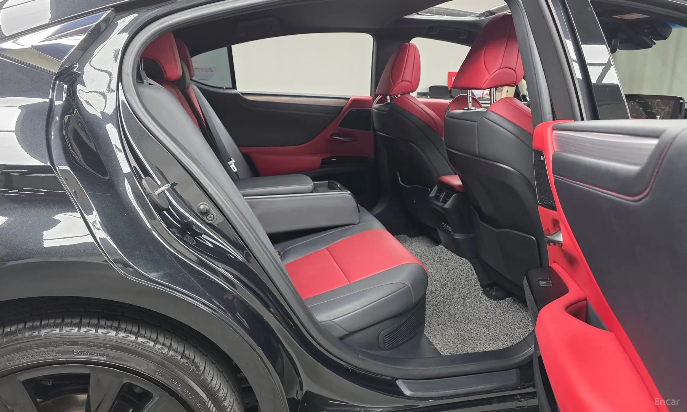 ES300h 7th Generation