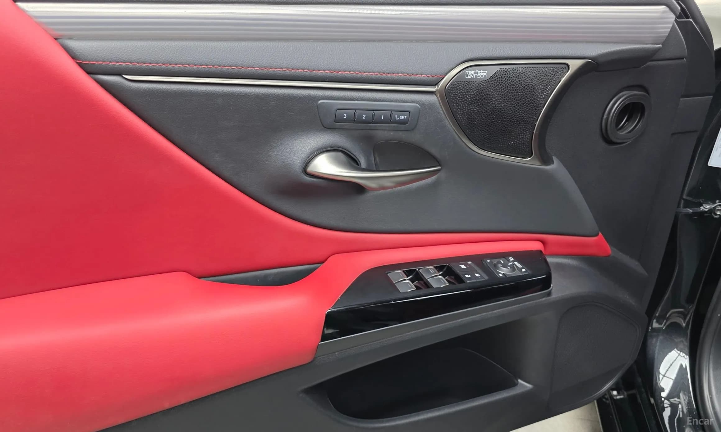 ES300h 7th Generation