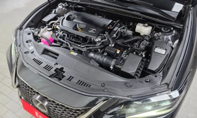 ES300h 7th Generation