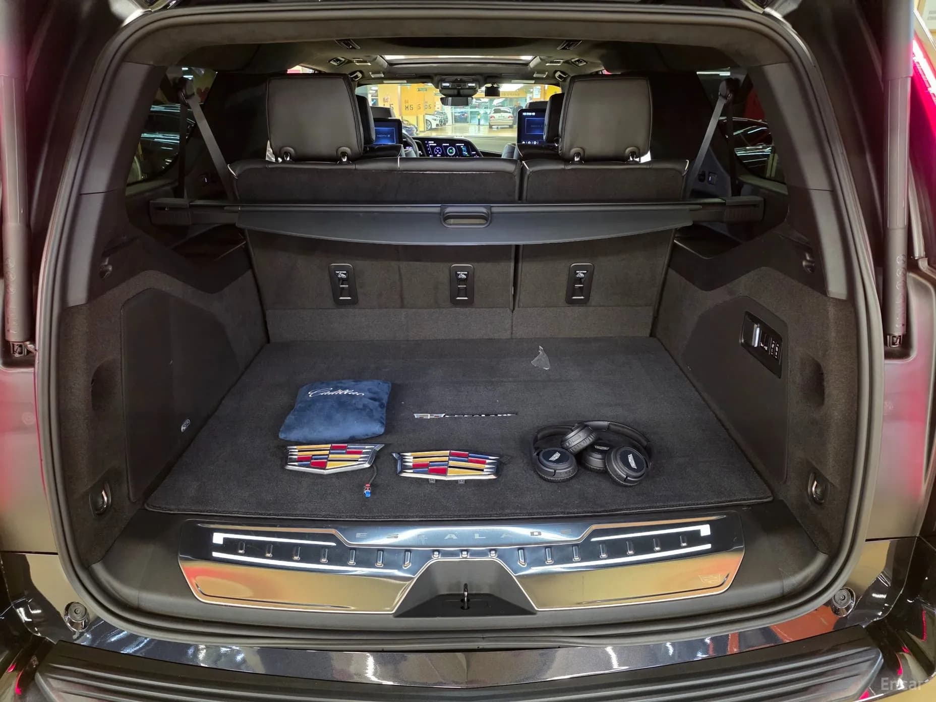 Escalade 5th Generation