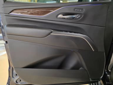 Escalade 5th Generation