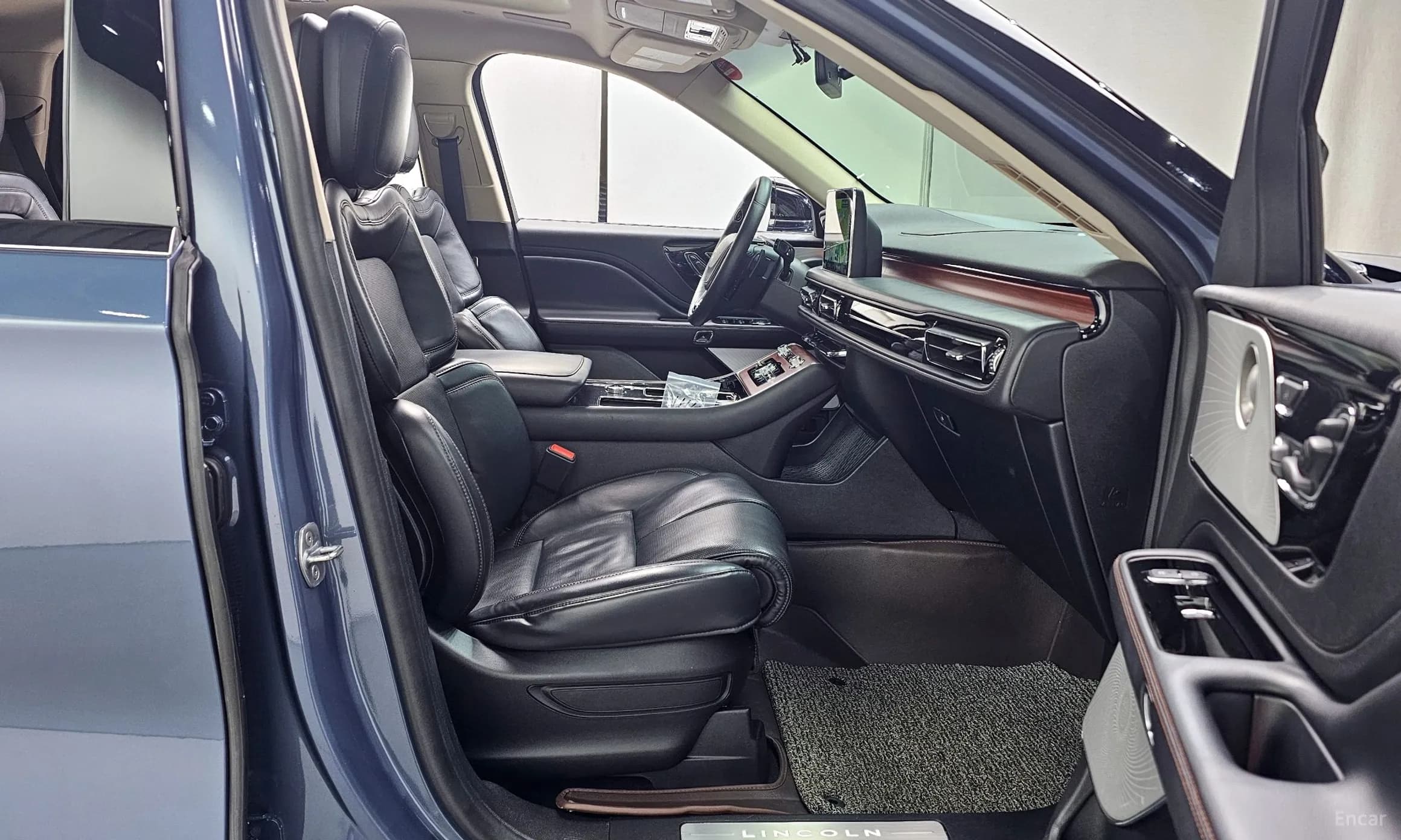 Aviator 2nd Generation