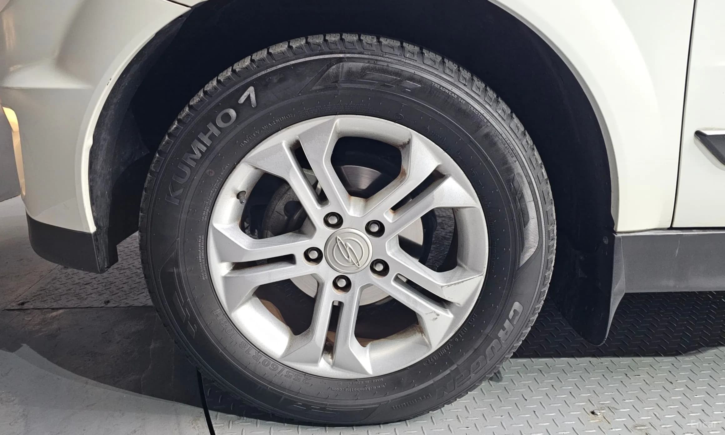 Korando Sports