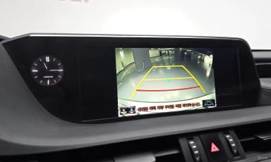 ES300h 7th Generation