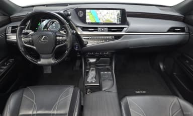 ES300h 7th Generation