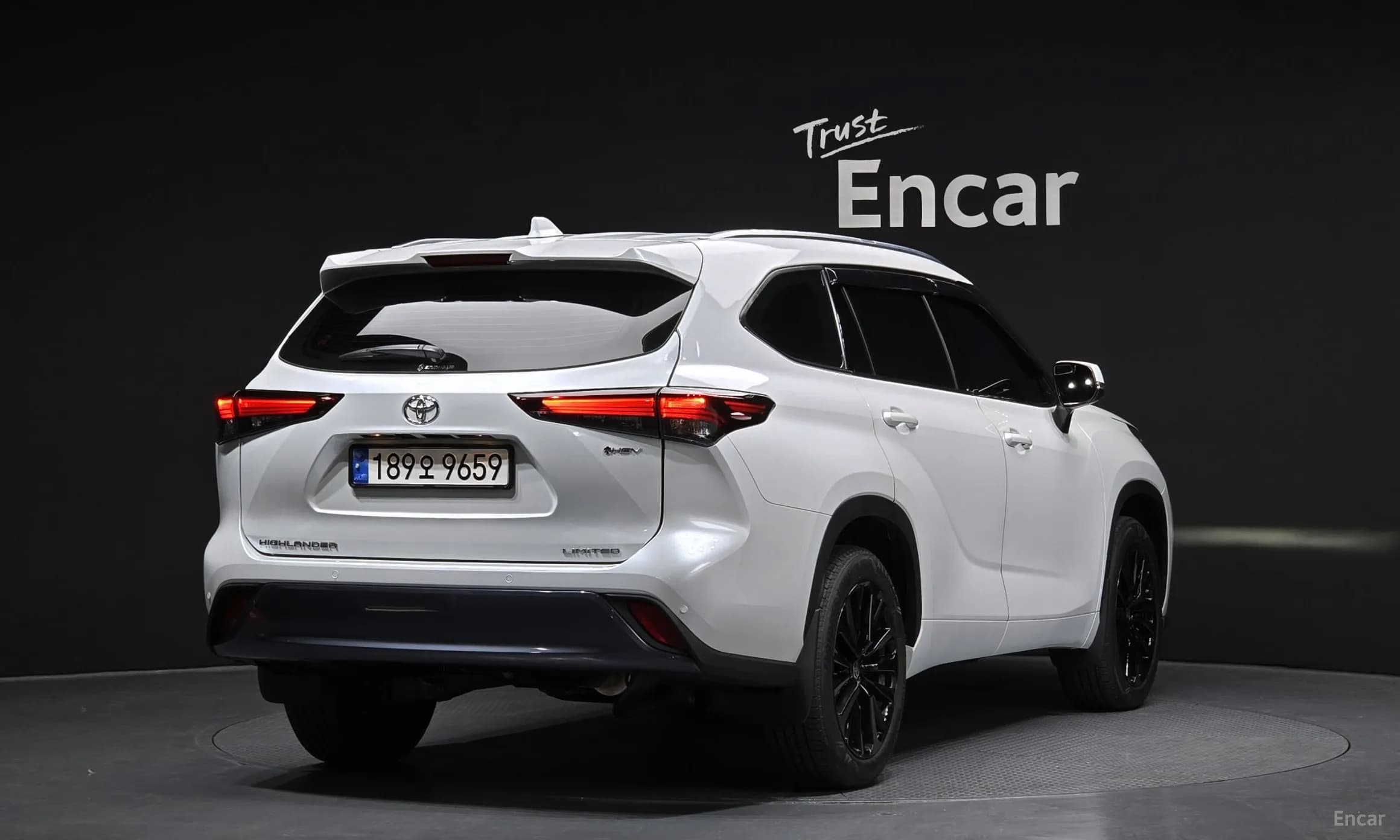 Highlander 4th generation