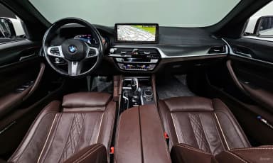 5 Series (G30)