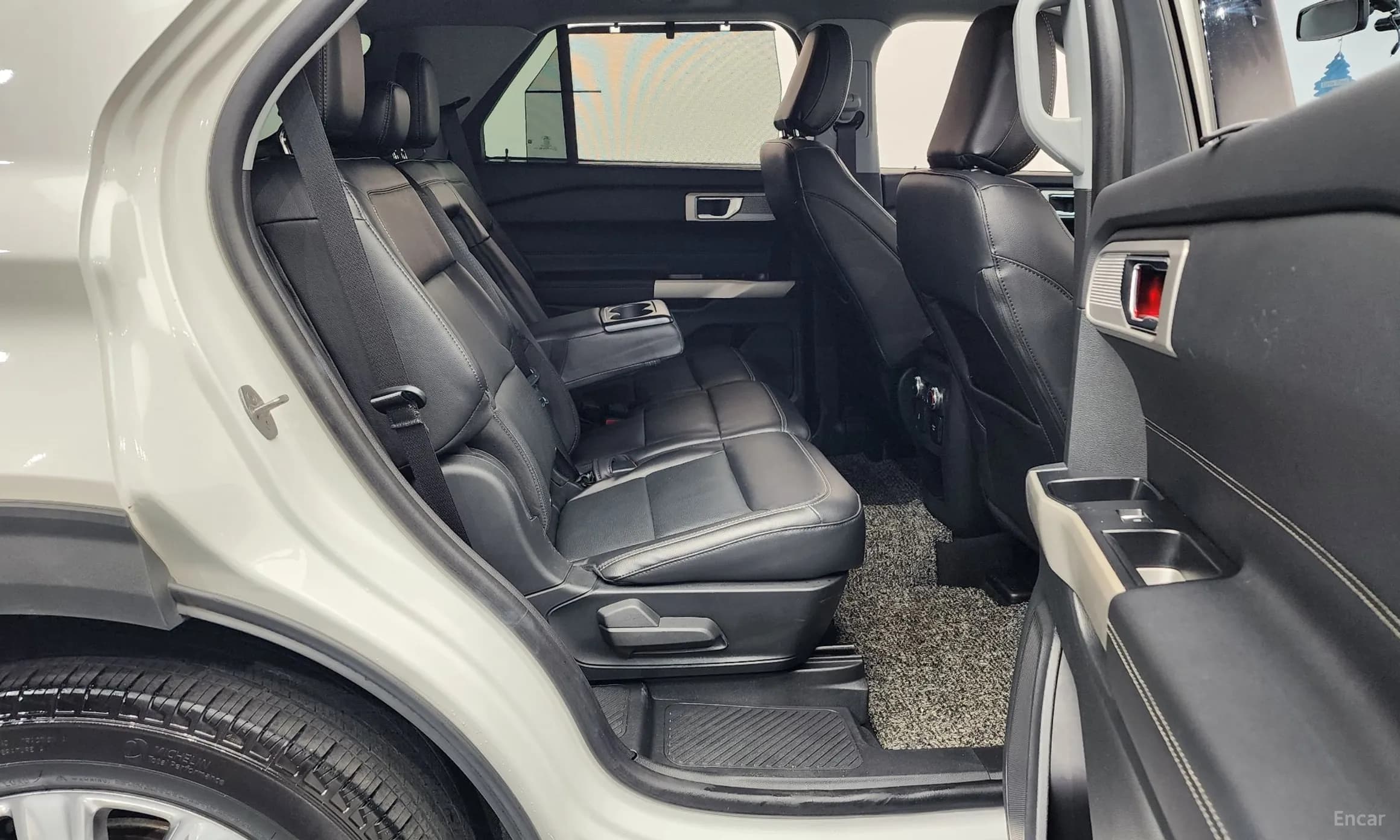 Explorer 6th Generation