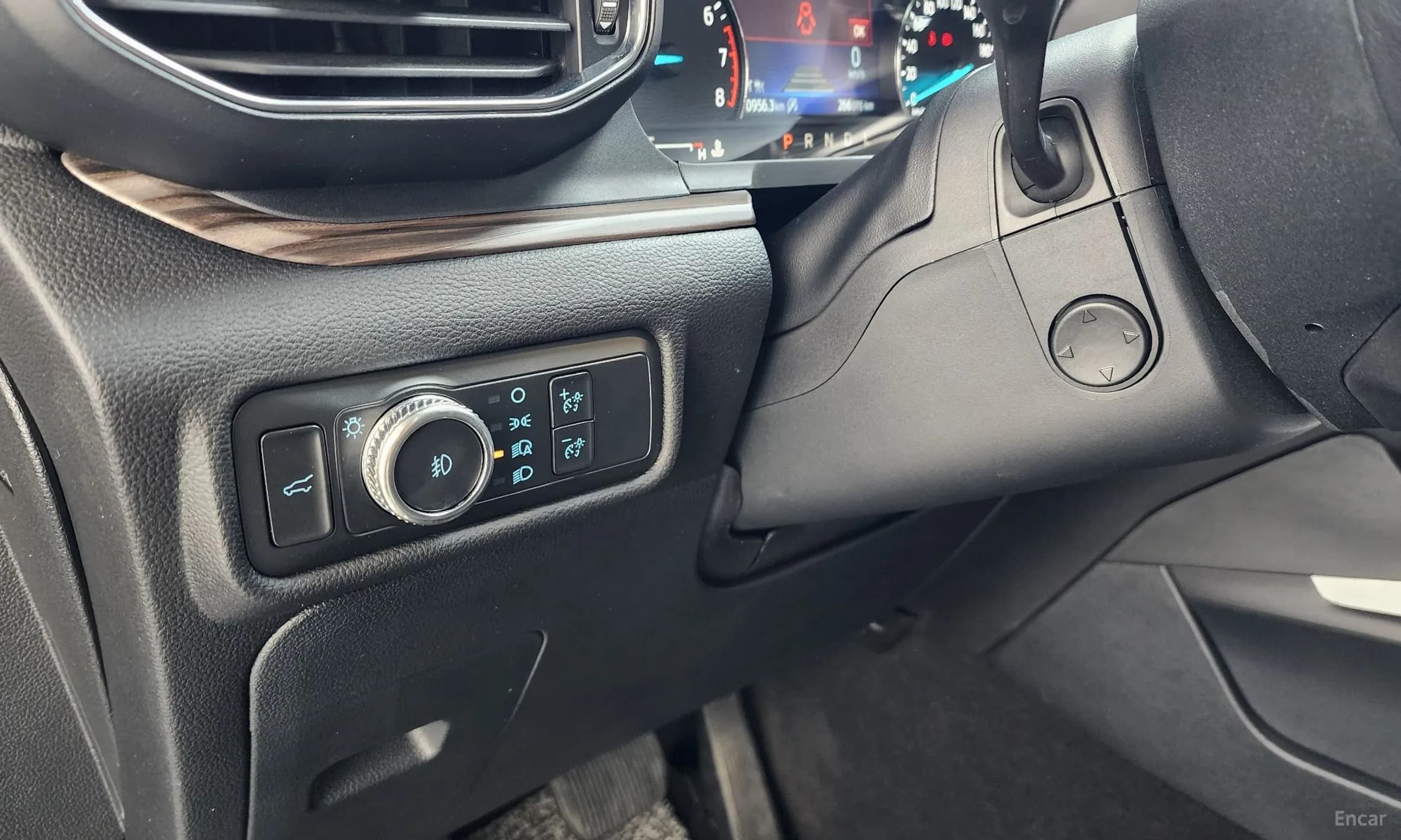 Explorer 6th Generation