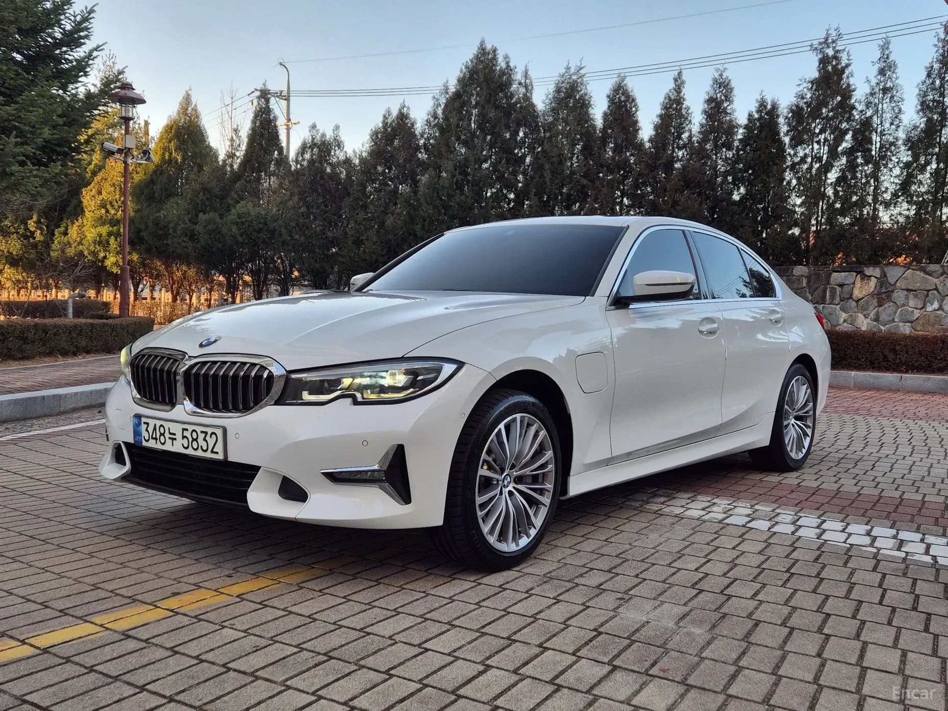 3 Series (G20)