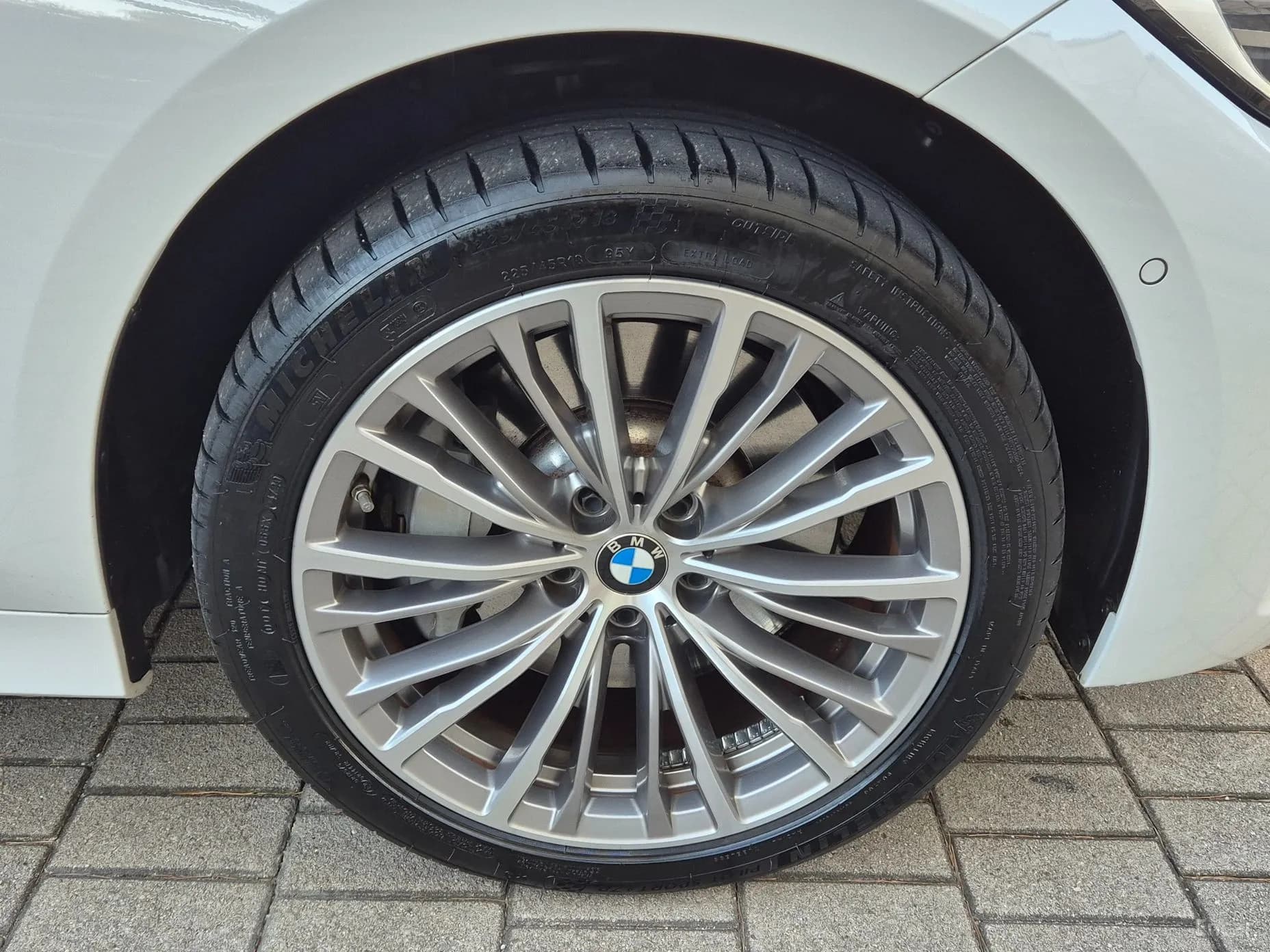 3 Series (G20)