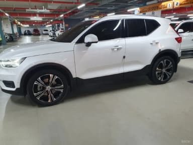 XC40