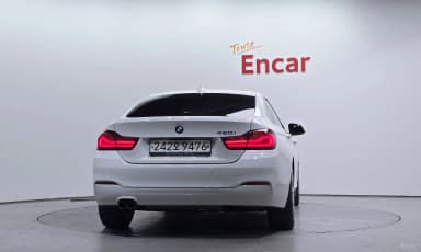 Series 4 (F32)