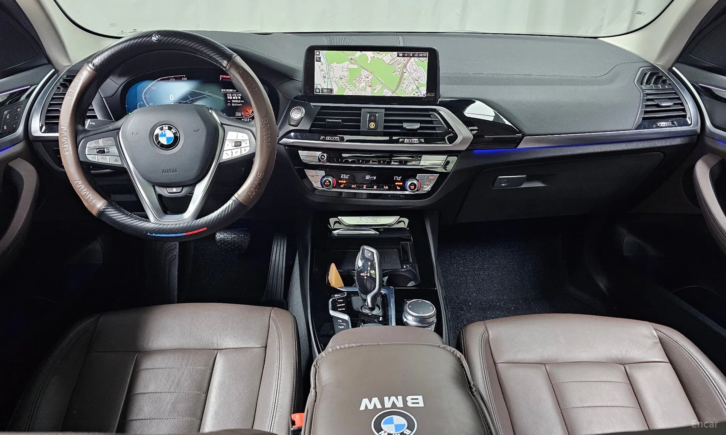 X3 (G01)