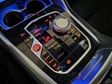 X6 (G06)