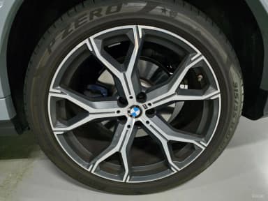 X6 (G06)