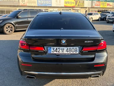 5 Series (G30)