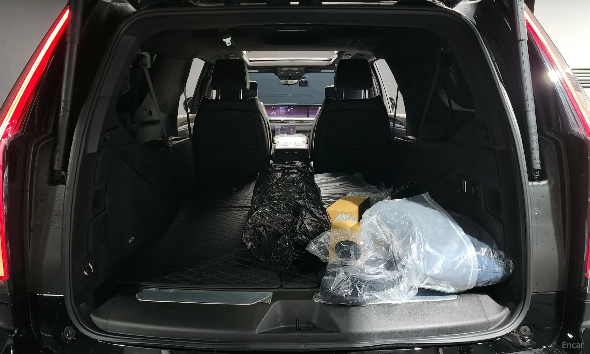 Escalade 5th Generation