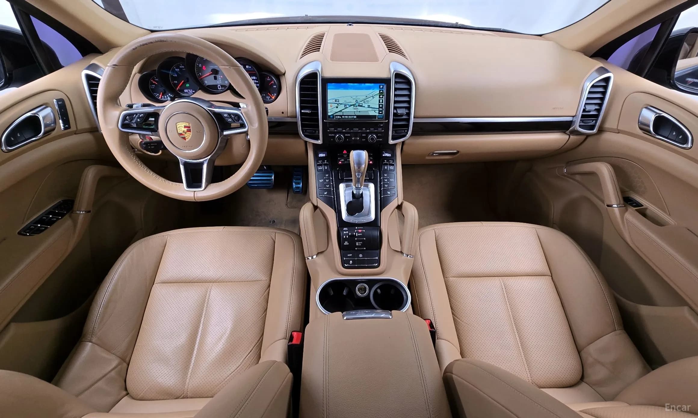 New Cayenne