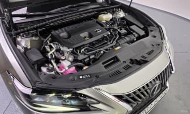 ES300h 7th Generation