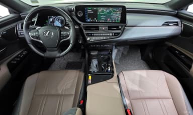 ES300h 7th Generation