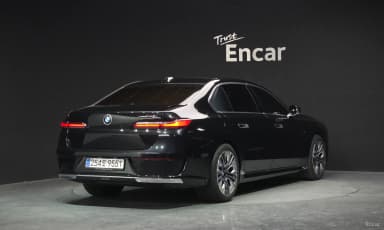 7 Series (G70)
