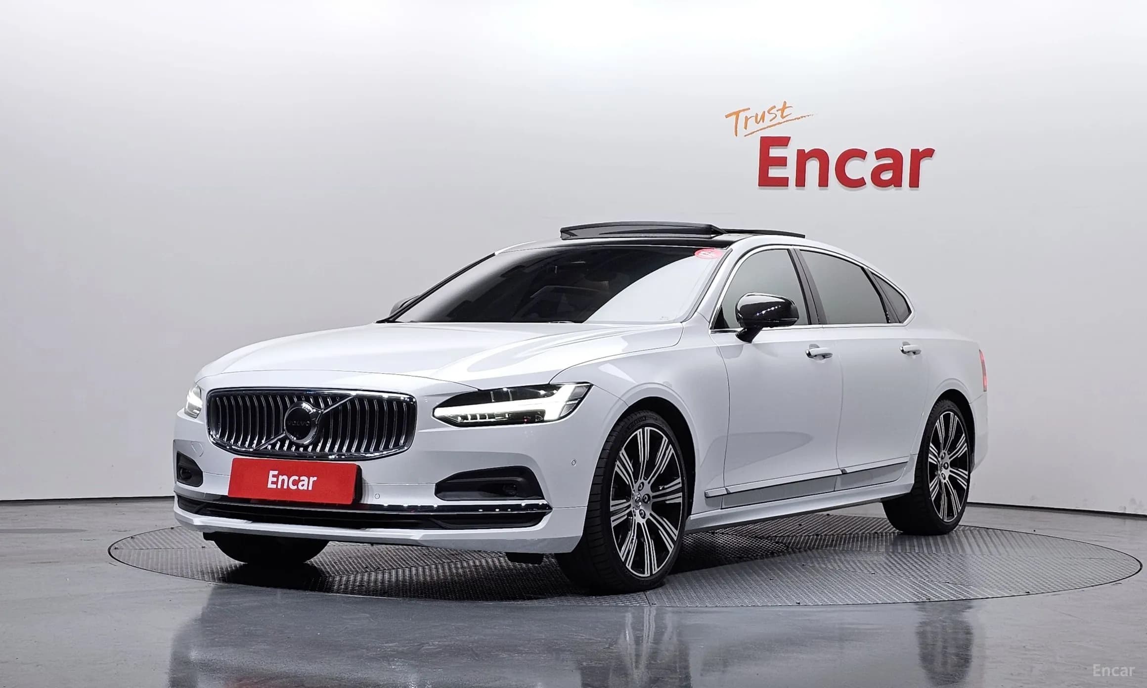 S90