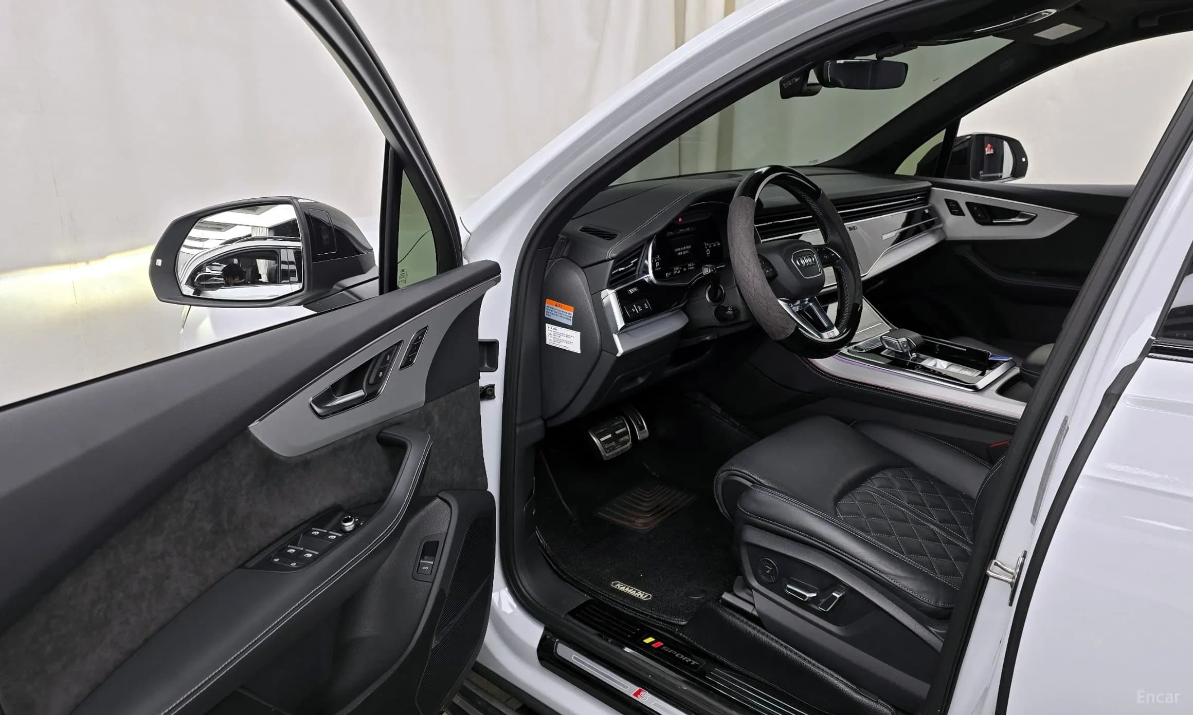 Q7 (4M)