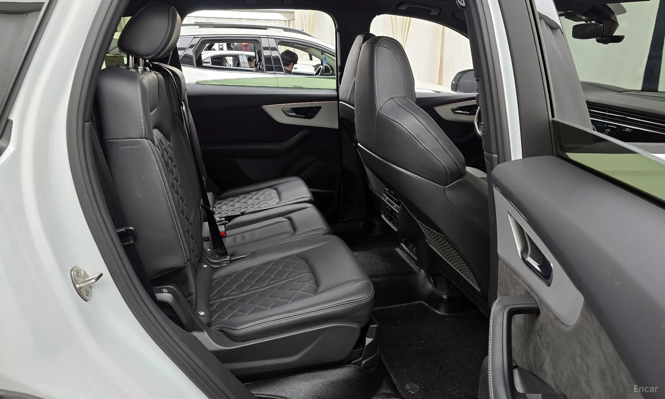 Q7 (4M)