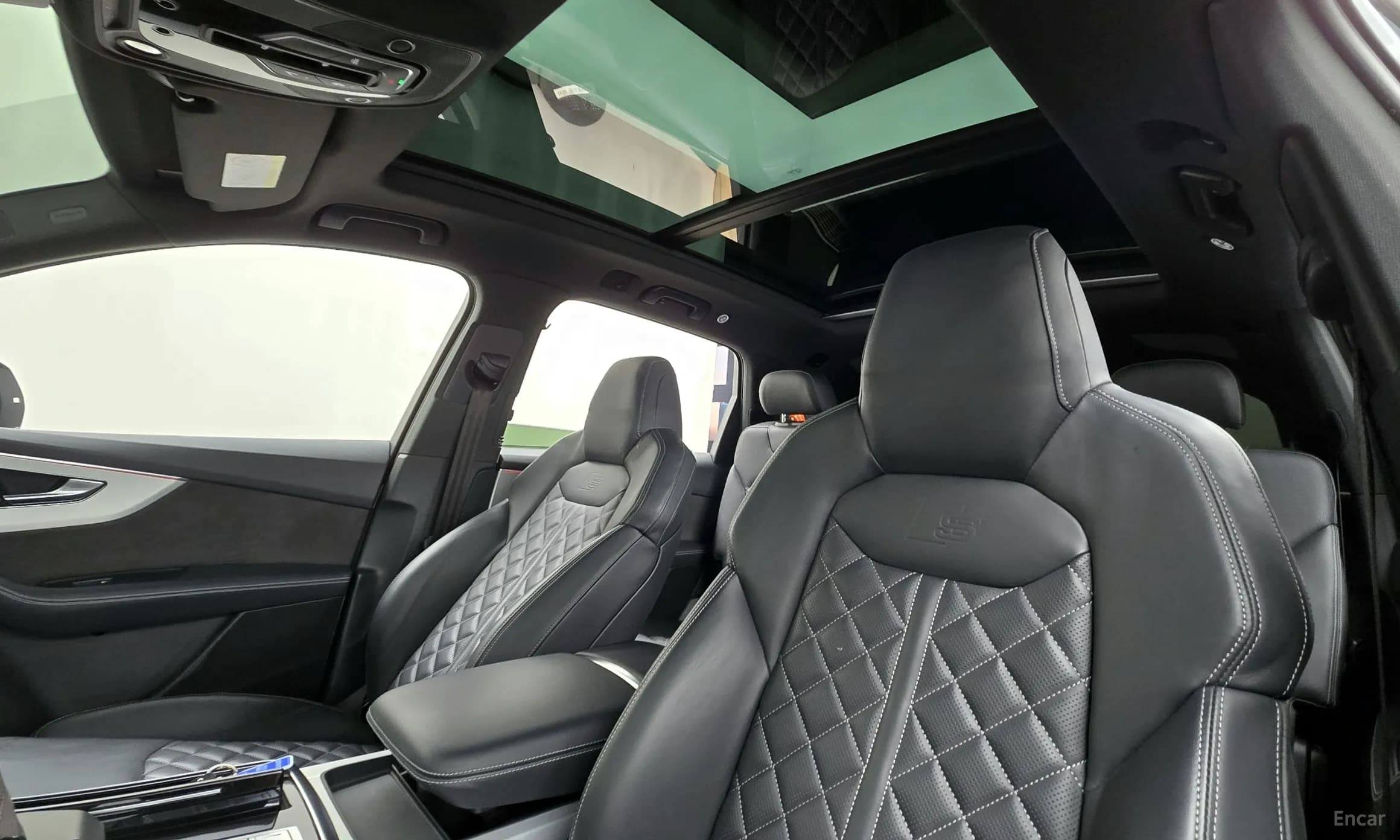 Q7 (4M)