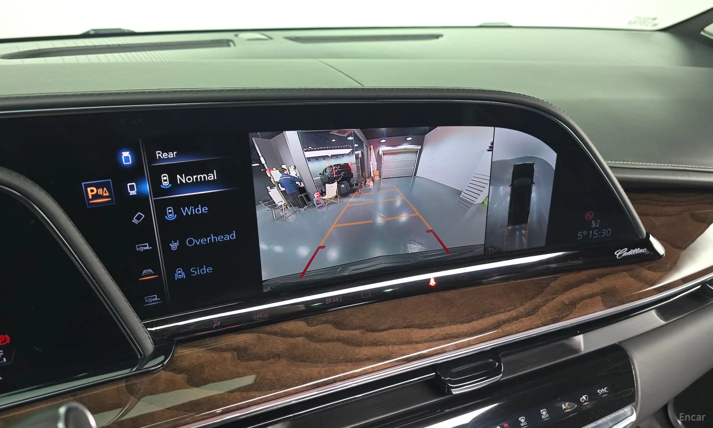 Escalade 5th Generation